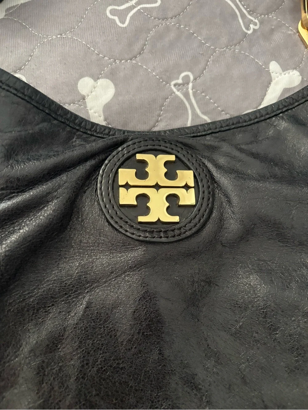 Tory Burch Black Leather Shoulder Bag with Gold Hardware